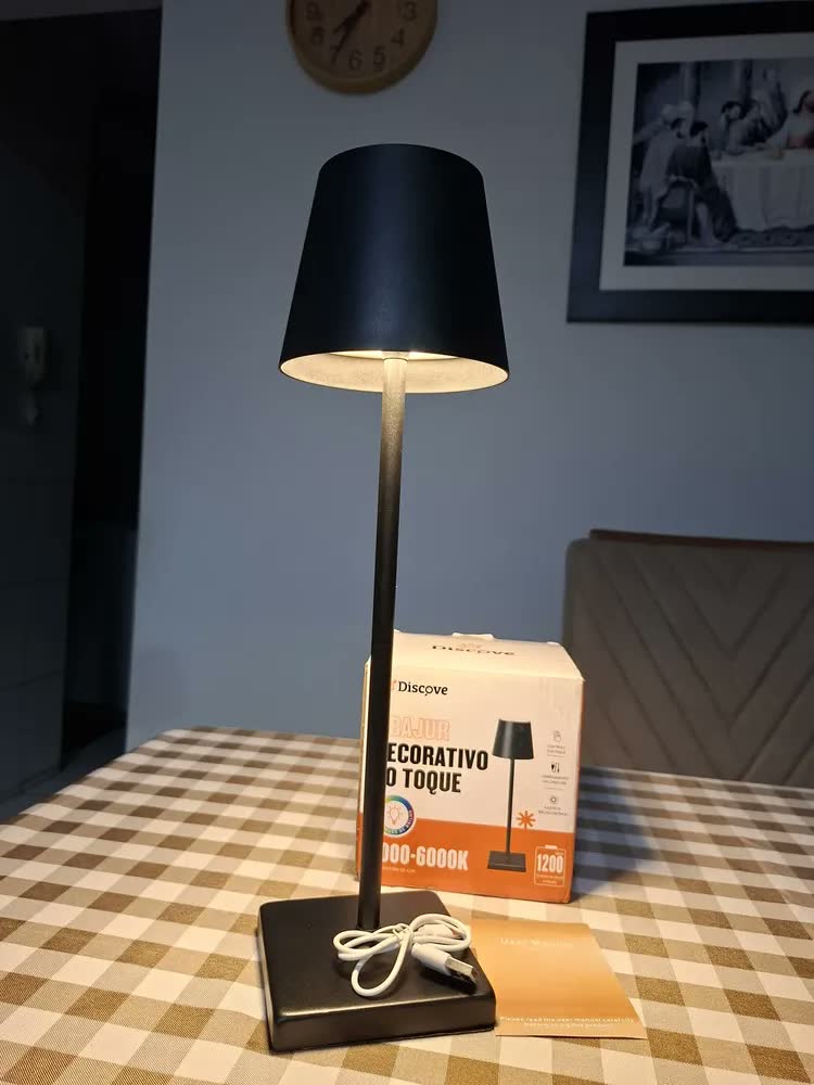 foto de Abajur Mesa Luminária Led Touch 3 Cor Candeeiro Recarregável Cúpula Preto Estrutura Preto