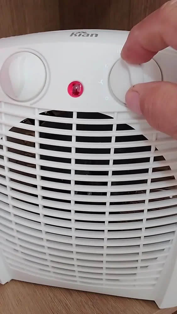 foto de Aquecedor Elétrico 2 Em 1 Kian Preto 1500w Aq100 2 Níveis De Aquecimento + Ventilação