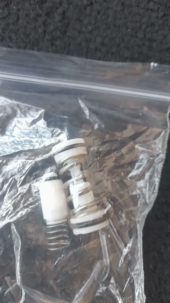 foto de Kit Válvula By Pass e Retenção para Lavadora de Alta Pressão WAP, Tekna e Hyundai