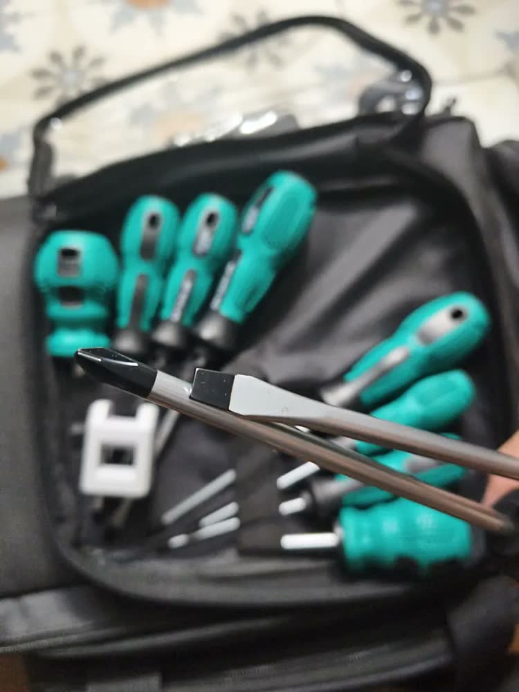 foto de Jogo Chave Fenda Profissional Isolada Philips Imantada 10pcs