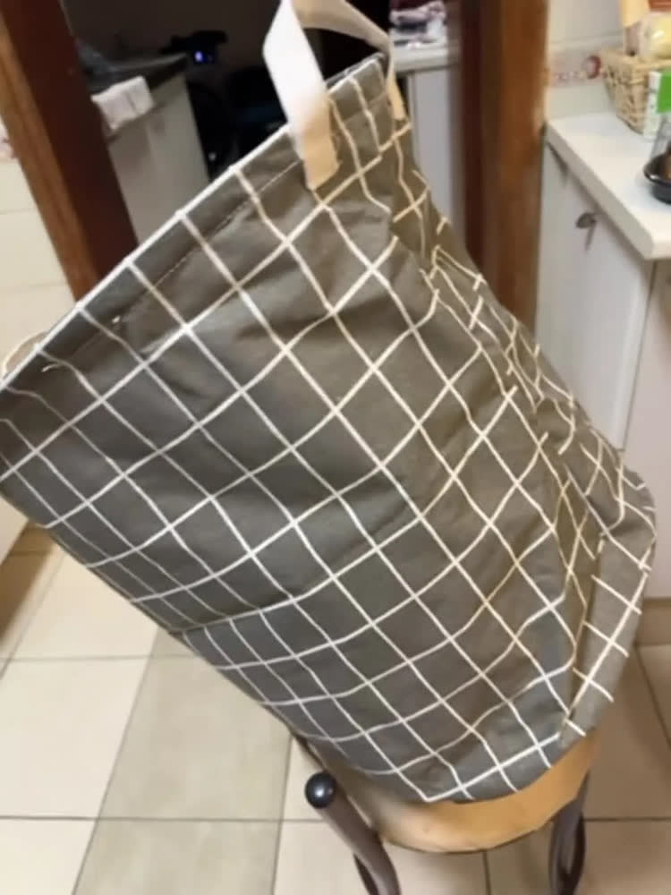 foto de Cesto Organizador Roupa Suja Dobrável Multiuso 40l Cor Preto