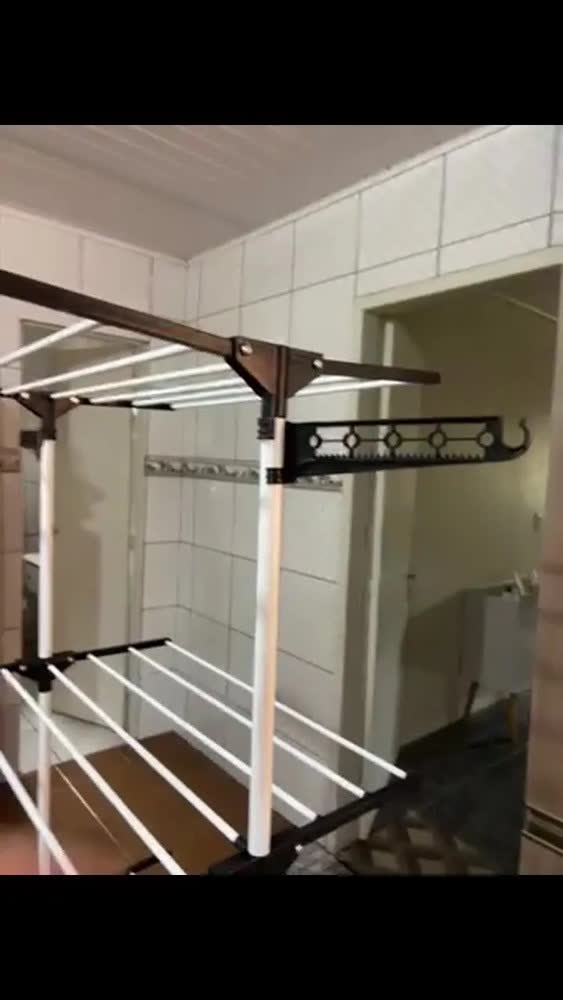 foto de Varal De Chão Grande Roupas 3 Andares Dobrável Vertical Com Rodinhas Para Apartamento Casa Cnc Do Brasil