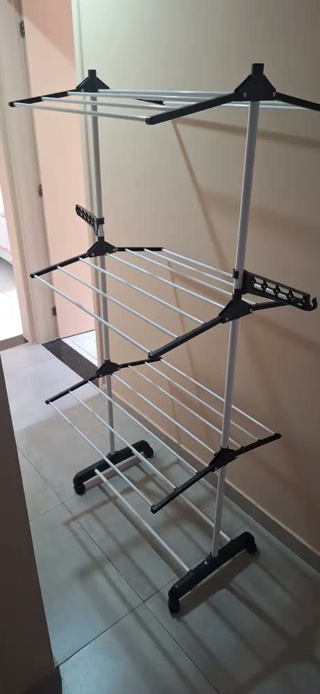 foto de Varal De Chão Grande Roupas 3 Andares Dobrável Vertical Com Rodinhas Para Apartamento Casa Cnc Do Brasil