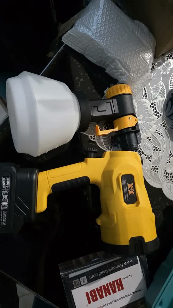 foto de Pistola De Pintura Sem Fio 21v 2 Baterias Pulverizador Hvlp Portátil Recarregável Profissional Para Parede Madeira Metal Portão