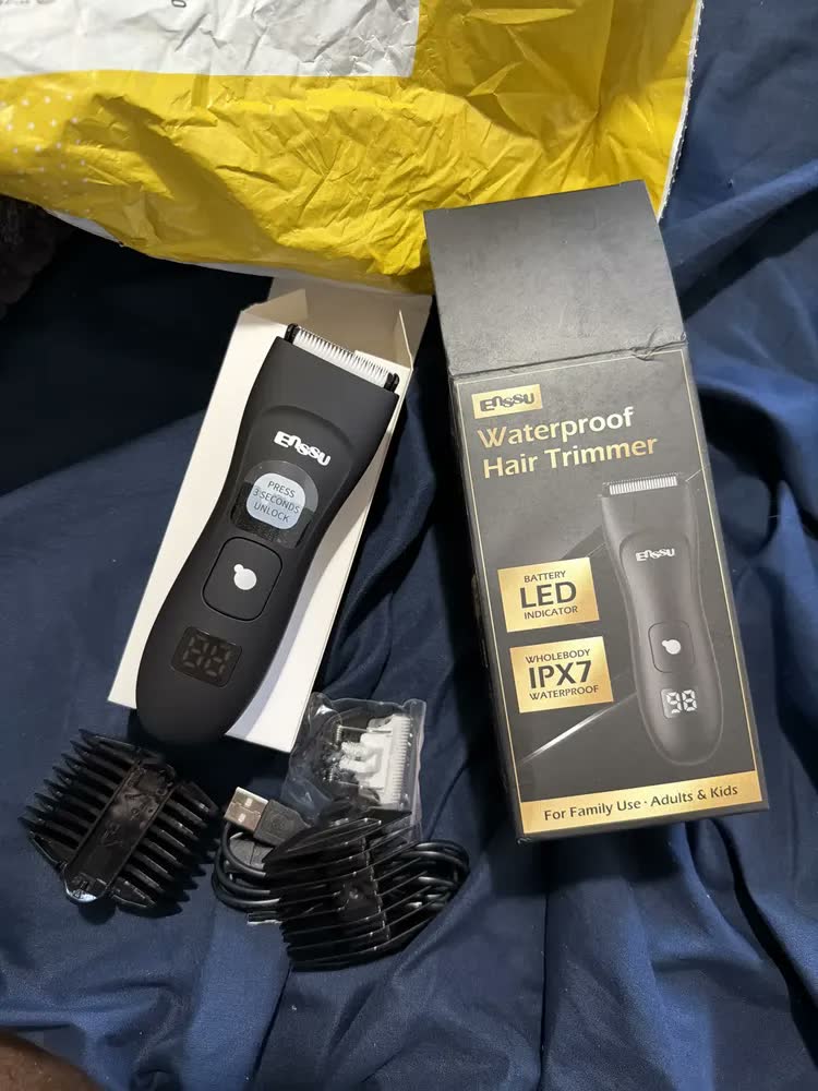 foto de Aparador De Pelos Masculino Eletrico Para Virilha E Corpo À Prova D'água Usb Com Lamina Reserva
