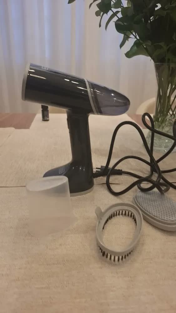 foto de Black+decker Aspirador A Vapor Bdv3100 200ml Preto 127/220v