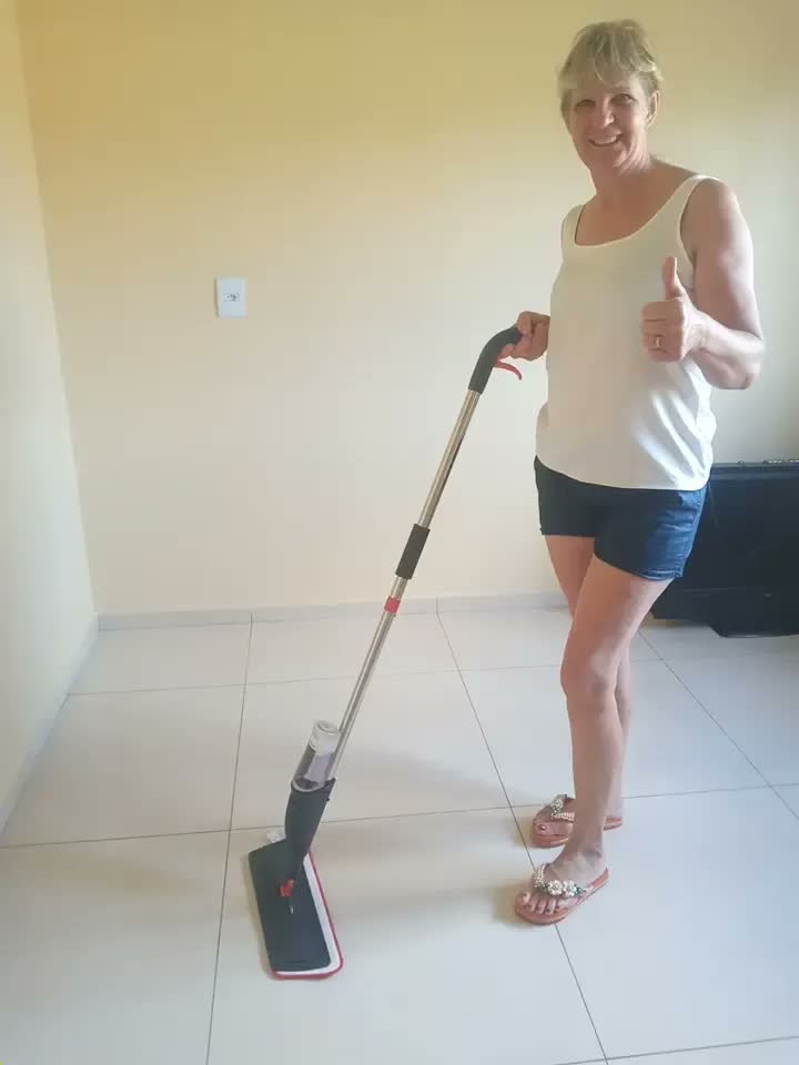foto de Mop Spray Powermaid Com recipiente spray Pano Microfibra Preto