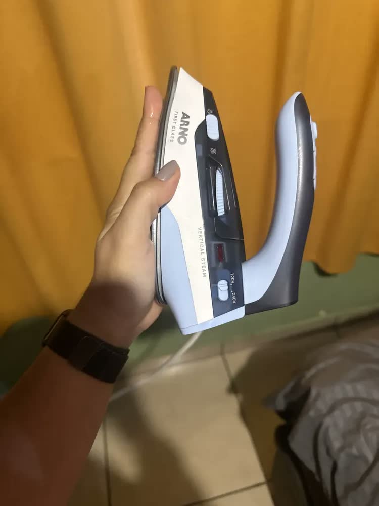 foto de Ferro A Vapor De Viagem Arno Travelgliss Bivolt Fvtb Azul