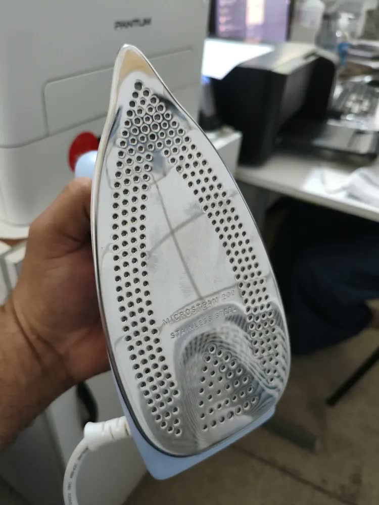 foto de Ferro A Vapor De Viagem Arno Travelgliss Bivolt Fvtb Azul