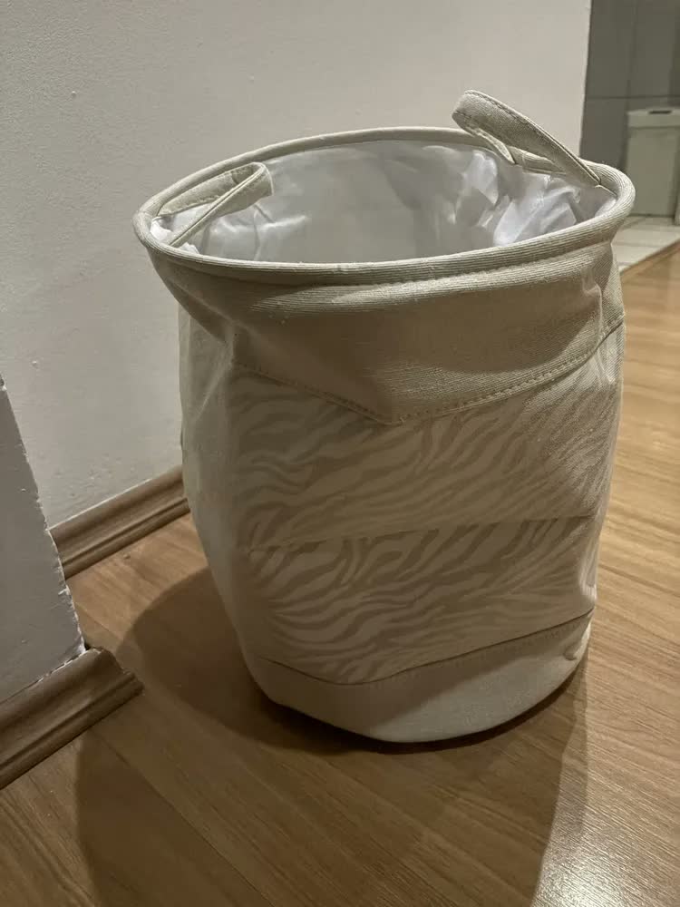 foto de Cesto Organizador Roupa Suja Dobrável Multiuso 50l - Zebra Bege Zebra