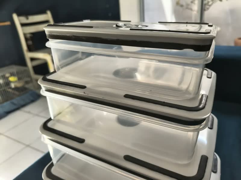 foto de Kit 4 Potes Herméticos Retangular Marmita Total 4630ml Organizador De Geladeira Plástico Fitness Microondas Freezer M&k Home Store