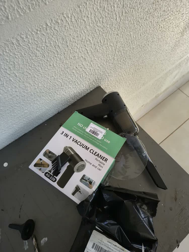 foto de Aspirador De Pó Mini Soprador 3em1 Usb 1 Refil Portátil Recarregável Creator Brasil