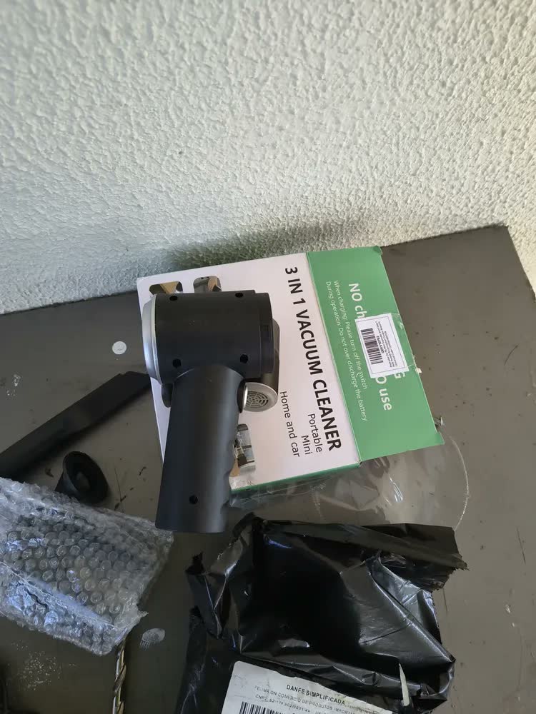 foto de Aspirador De Pó Mini Soprador 3em1 Usb 1 Refil Portátil Recarregável Creator Brasil
