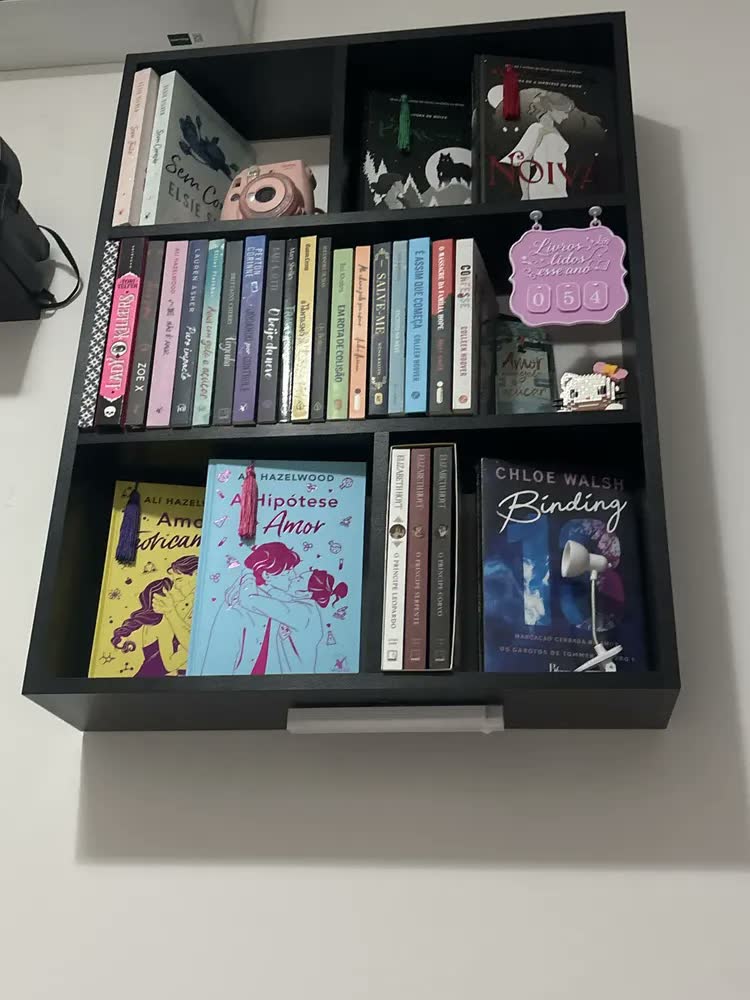 foto de Estante Para Livros Nicho De Mdf Prateleira Madeira Preto