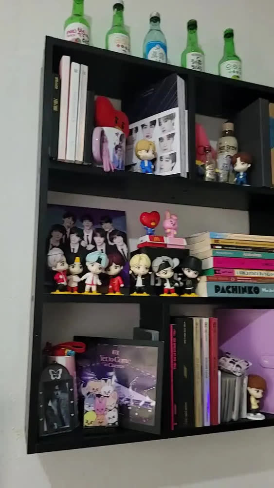 foto de Estante Para Livros Nicho De Mdf Prateleira Madeira Preto