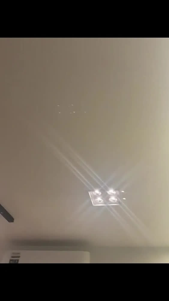 foto de Spot Embutido Quádruplo Recuado Par20 Branco + Lâmpada 4000k Branco - Neutro