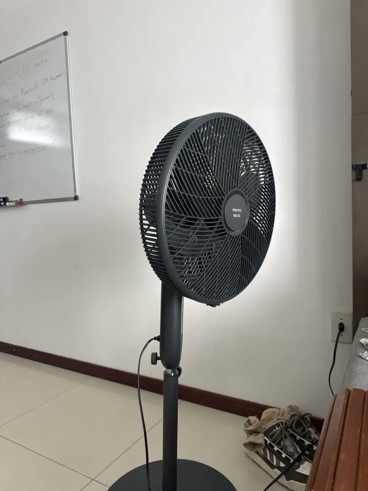 foto de Ventilador De Coluna Digital C/ Controle Remoto Philips Walita
