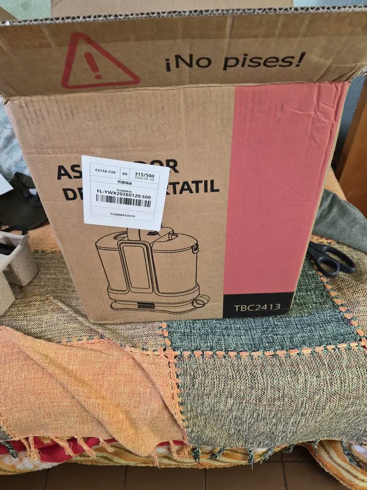 foto de Extratora Higienizadora Portátil 3 em 1 1000W 18kPa Aspirador de Pó e Água Profissional Pulveriza Esfrega Extrai Limpeza Profunda de Sofá Tapete Estofados Colchão Remoção de Pelos Autolimpeza Tanques