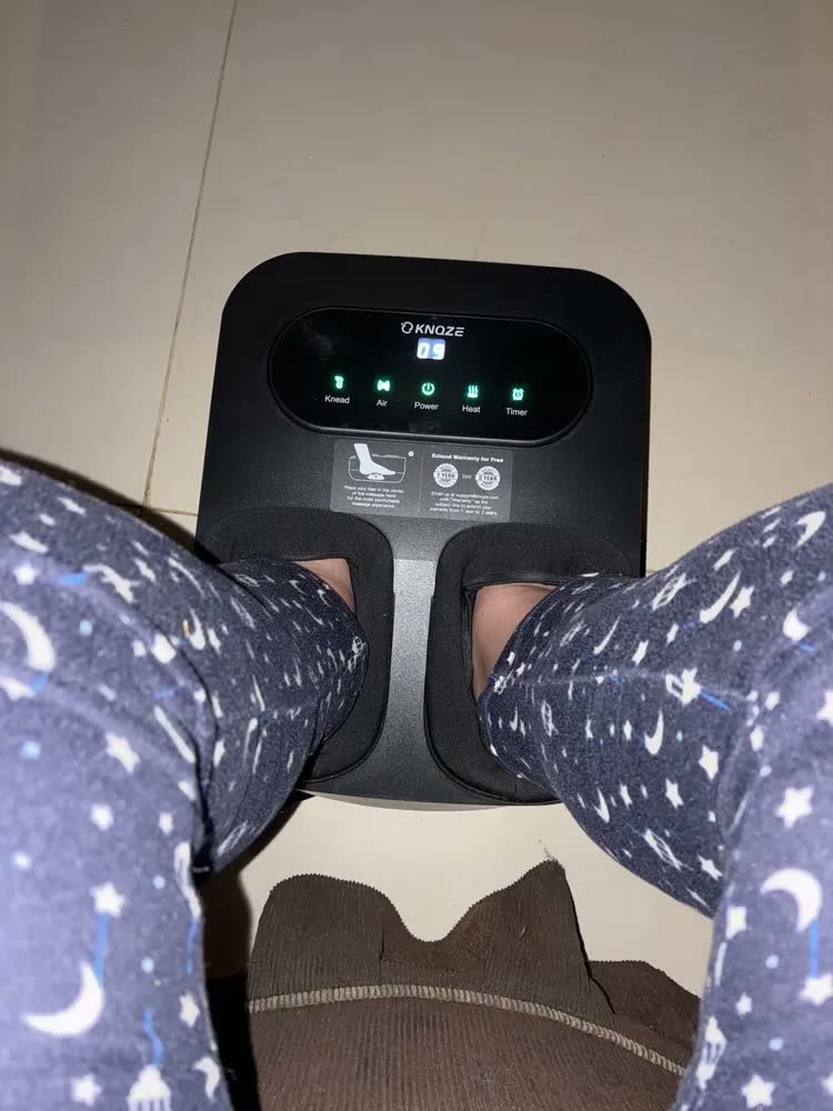 foto de Massageador Shiatsu Elétrico para Pés com Aquecimento e Controle Remoto