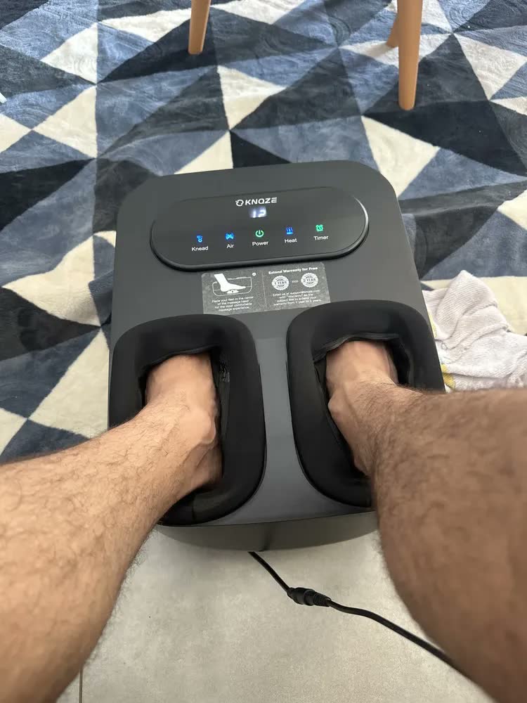 foto de Massageador Shiatsu Elétrico para Pés com Aquecimento e Controle Remoto