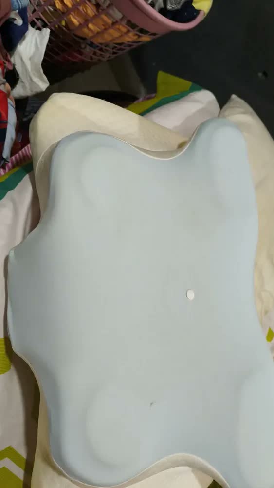 foto de Travesseiro Cervical Ajustável Ortopédico De Espuma De Memór Cinza Conforto Premium Suave E Inteligente