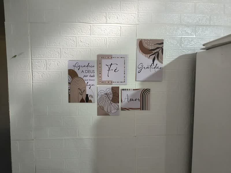 foto de Kit 5 Quadros Decorativos Mdf Frases Amor Fé Gratidão Sala Tons Terrosos (bege, Marrom)
