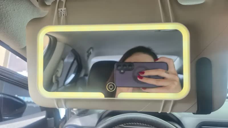 foto de Espelho Com Led Para Carro Maquiagem Recarregável 3 Cores