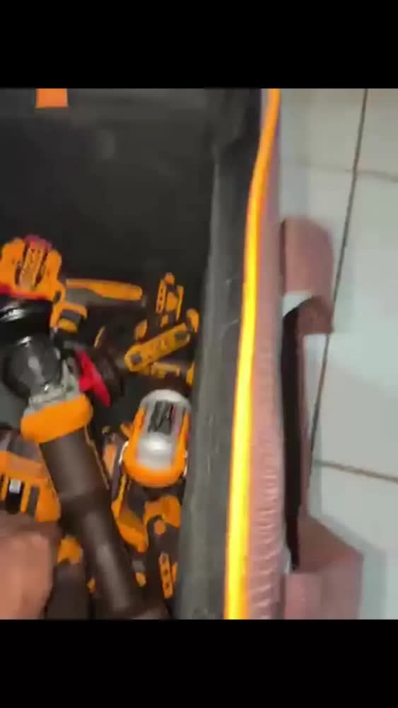 foto de Kit 5 Ferramentas 20v Brushless 2x 4ah Ckli20595-9 Ingco