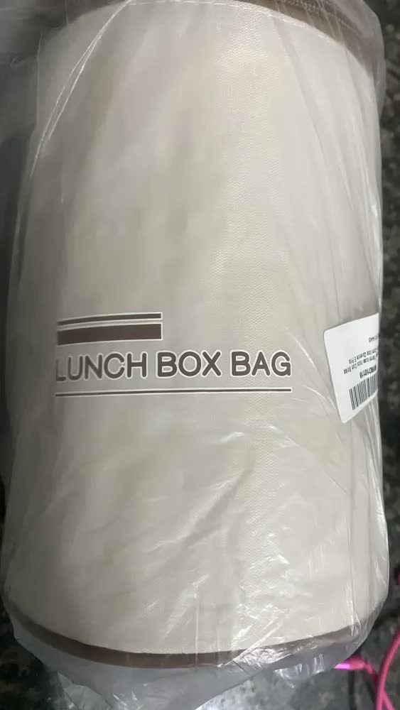 foto de Kit de 3 Marmitas Térmicas Inox com Bolsa Térmica mantém comida Quente E Fria de Seis a Oito horas fácil transporte com vedação segura fácil de limpar e mantem organizado para seus filhos levarem lanc