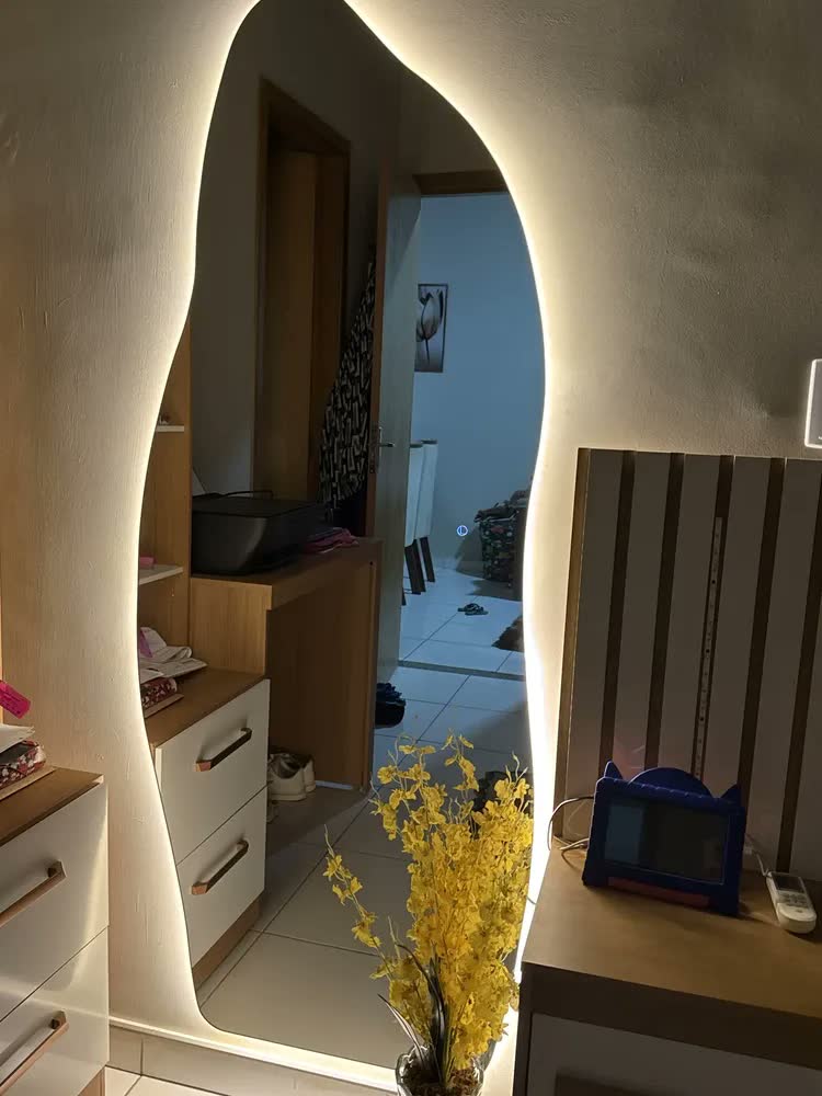 foto de Espelho Orgânico Led Grande Corpo Inteiro 170x70 Quarto Sala
