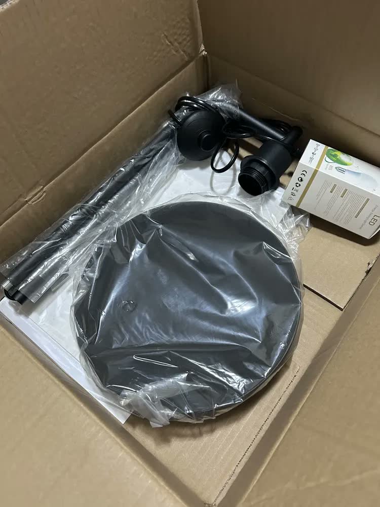 foto de Abajur De Chao Luminaria Led Preto Alto Minimalista Cupula Moderno Linho Com Cupula Para Sala Quarto