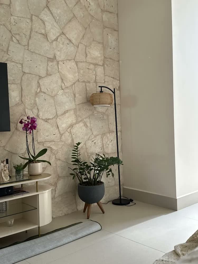 foto de Luminaria Chao Piso Abajour Preta Minimalista Madeira Palha Com Cupula Para A Sala Quarto Escritorio