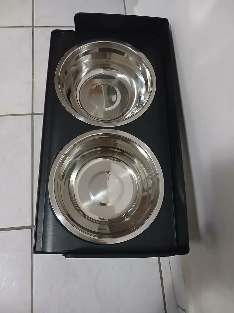 foto de Comedouro Bebedouro para cachorro caes pets elevado Duplo inox tijela antiderrapante com regulavel com aço inoxidável para buldogue com ajuste de altura suporte 8cm 31cm com Proteção contra respingos