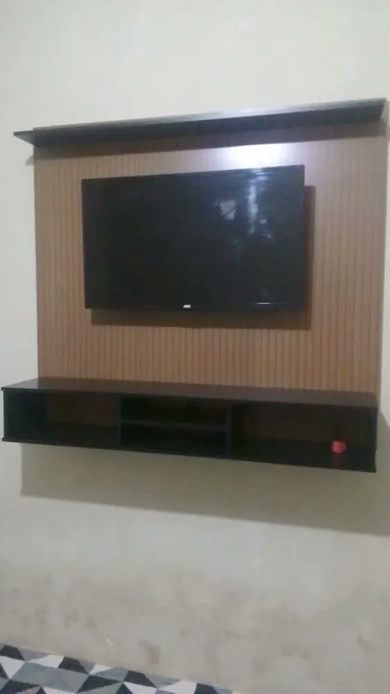 foto de Painel Tv Everest Ripado 3d Suspenso Tv Até 50 Polegadas Preto