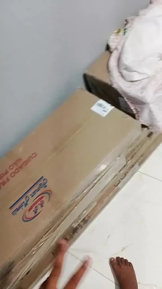 foto de Painel Tv Everest Ripado 3d Suspenso Tv Até 50 Polegadas Preto
