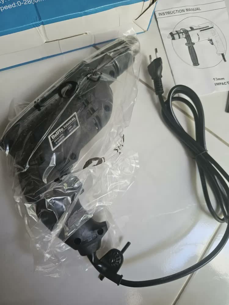 foto de Furadeira martelete parafusadeira elétrica de 13mm BELFFE FURDE650WBELFFE 650W + accesorio com função impacto furar concreto alvenaria 60Hz