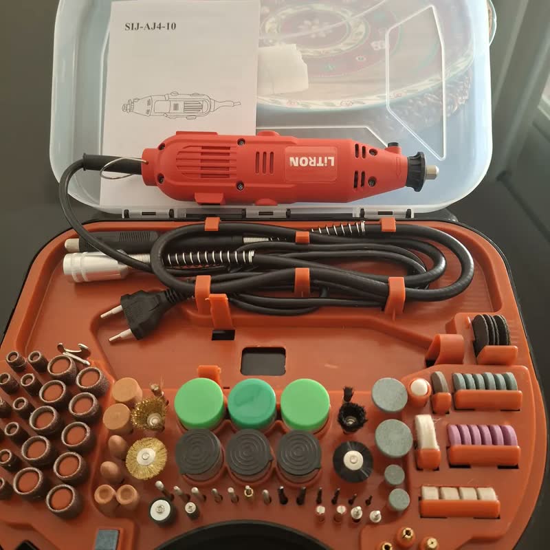 foto de Mini Retifica Lixadeira 180W Muitos Acessórios 6 Velocidades Potente Para Lixar Polir Cortar Artesanato Madeira Multiuso