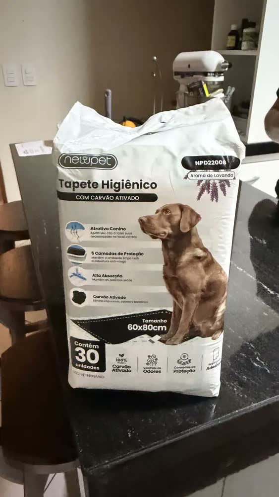 foto de Newpet Tapete Higiênico com Carvão Ativado e Lavanda 80x60cm 30un | Neutraliza Odores | Anti Vazamento | Feromônios | Adesivo Fixador