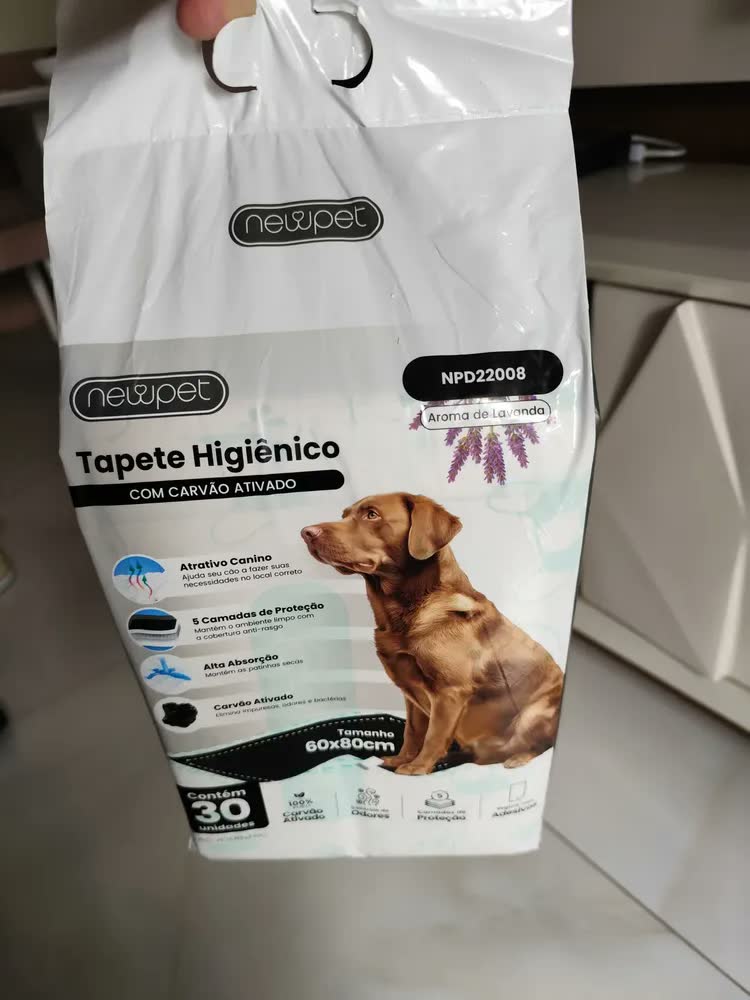 foto de Newpet Tapete Higiênico com Carvão Ativado e Lavanda 80x60cm 30un | Neutraliza Odores | Anti Vazamento | Feromônios | Adesivo Fixador