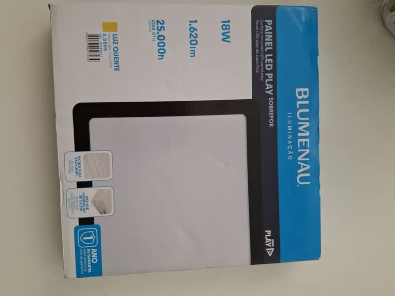foto de Plafon Led Quadrado Sobrepor Estrutura Preta Bivolt 110v/220v Painel Luminária Com Driver 18w Slim 20x20 Teto Quarto Sala Cozinha Corredor Escritório Forro Gesso Pvc Madeira Vmd Homecenter