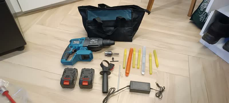 foto de Martelete Rotativo Rompedor Runport 21V Brushless SDS Plus 3.5J 1600W com 2 Baterias 6000mAh Furadeira de Impacto Sem Fio Kit Profissional