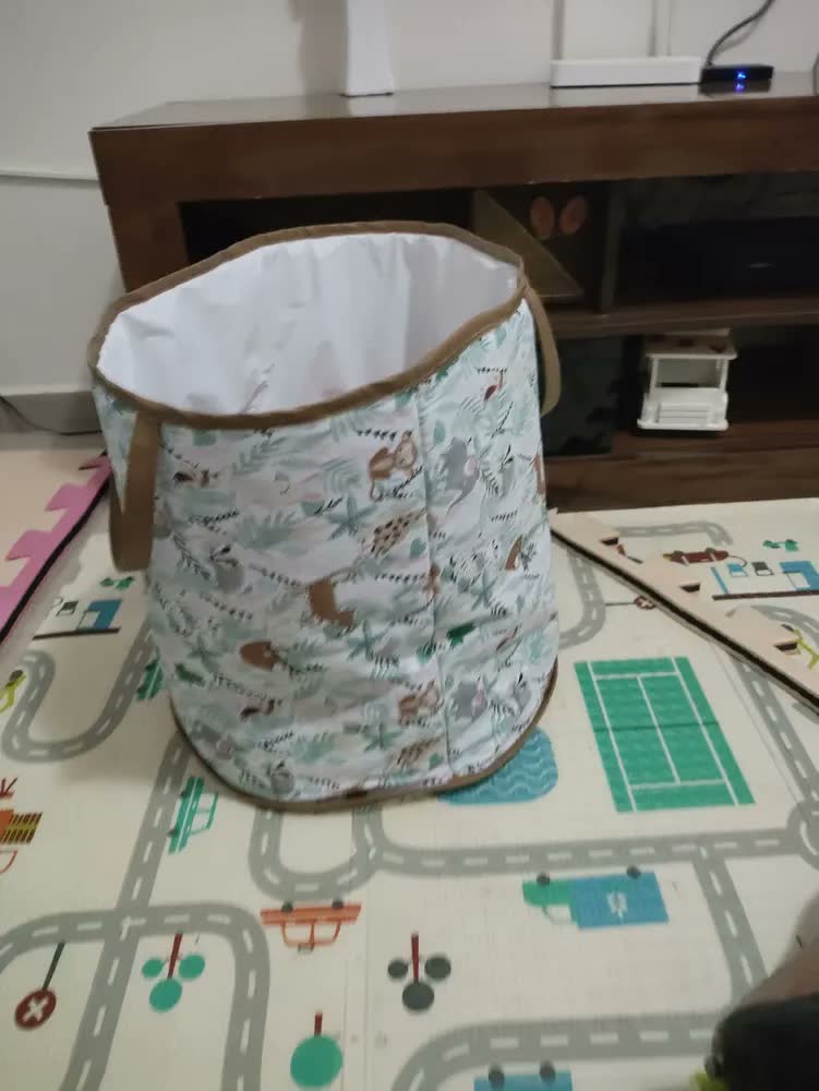 foto de Cesto Organizador Dobrável Infantil Brinquedos Roupa Suja G Cor Ovelhinha Rosa