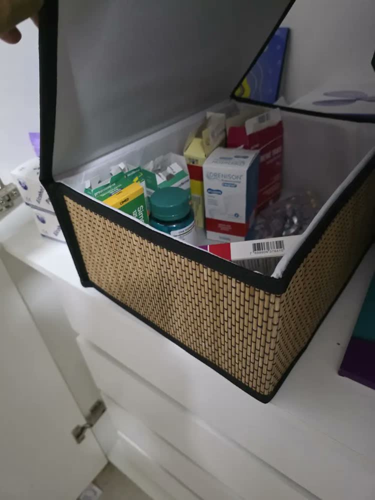 foto de Cestos Caixa Organizadora De Bambu Natural 29 X 23 C/ Tampa Bambu Lisa