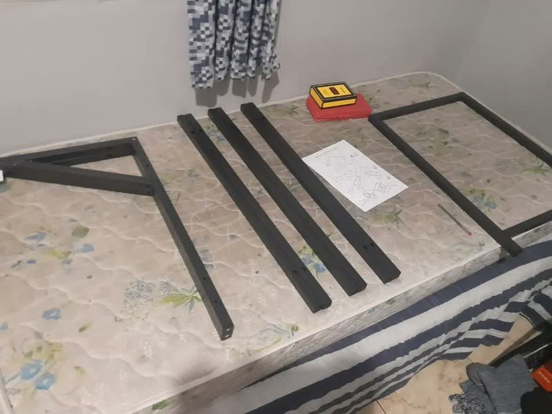 foto de Mesa Escritório Em L Estilo Industrial Funcional Home Office Preto