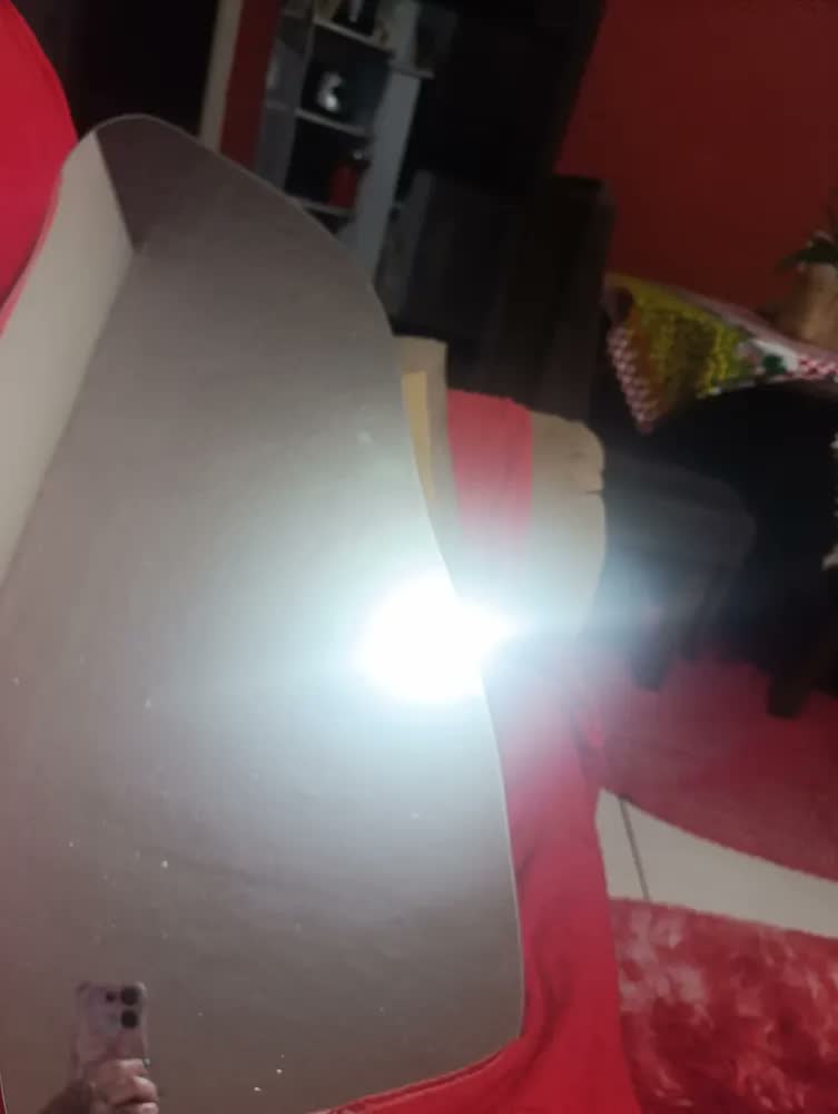 foto de Espelho 90x40 Orgânico Grande Corpo Inteiro Quarto - Suporte