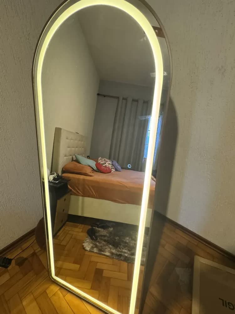 foto de Espelho Lopazzi Oval Led 170x70 Moldura Grande Corpo Inteiro Off-white