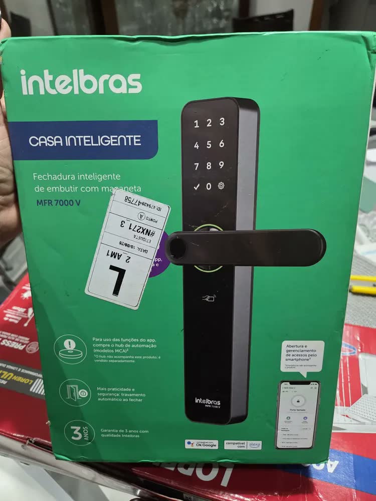 foto de Fechadura Inteligente de Embutir com Maçaneta MFR 7000 V Intelbras