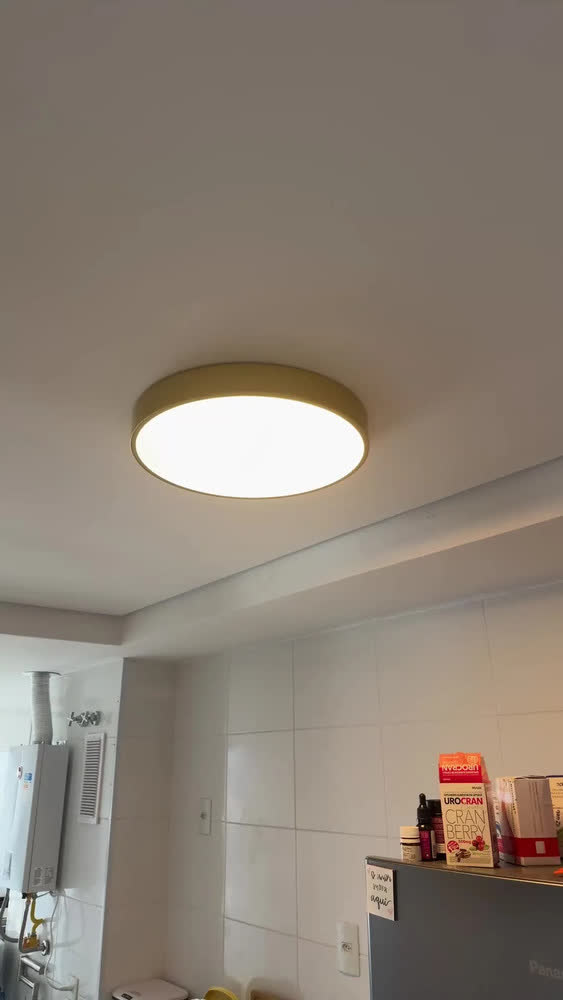 foto de Luminaria Teto Lampada Plafon Dourada de Moderna Led Redonda Sobrepor para Quarto Casal Sala Estar Cozinha