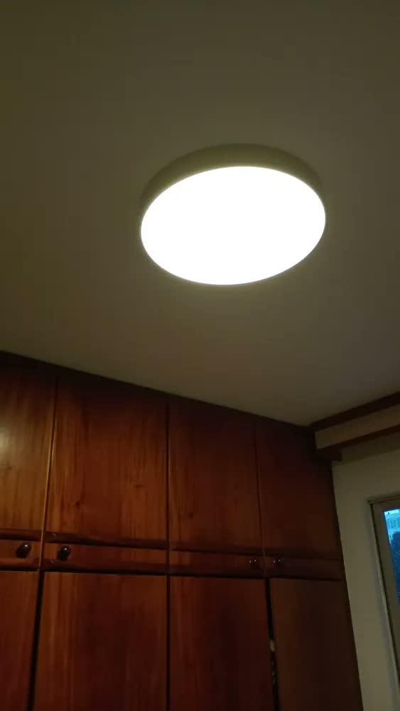 foto de Luminaria Teto Lampada Plafon Dourada de Moderna Led Redonda Sobrepor para Quarto Casal Sala Estar Cozinha