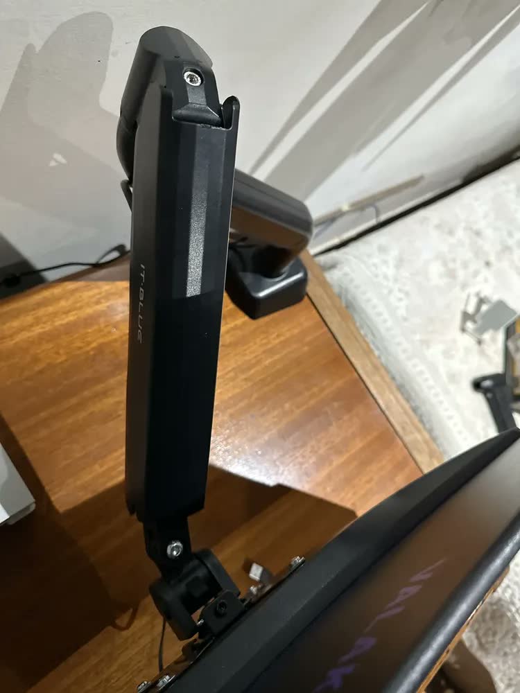 foto de Suporte para Monitores Articulado de Mesa de 12